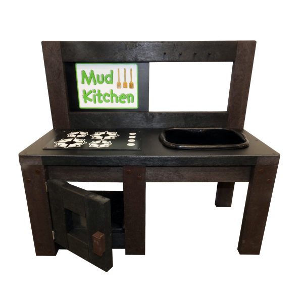 100% Recycled Mud Kitchen